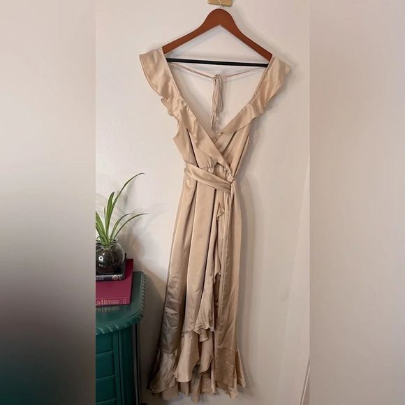 Show Me Your Mumu Samantha Ruffle Wrap Style Satin Dress Champagne Gold Sz XS - Picture 2 of 13